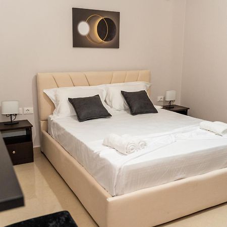 A&V Apartments Sarandë Eksteriør bilde