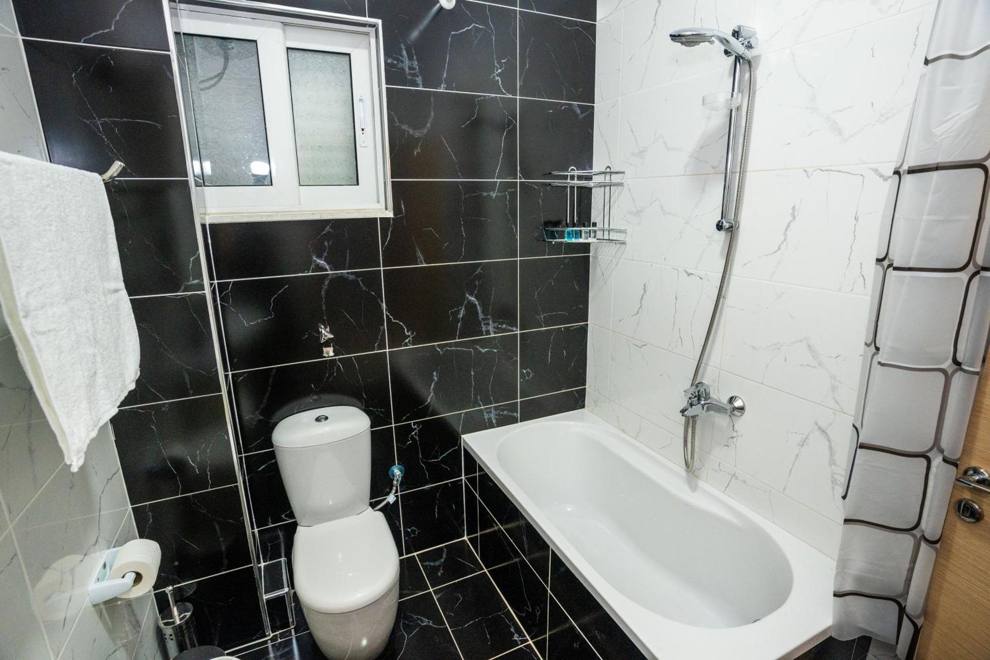 A&V Apartments Sarandë Eksteriør bilde